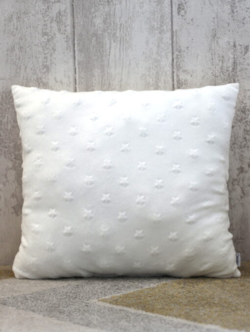 coussin chambre bébé Creacoton polaire minky blanc etoile (1)