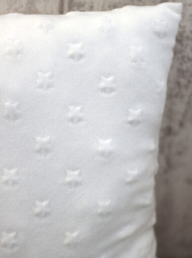 coussin chambre bebe Creacoton polaire minky blanc etoile (2)
