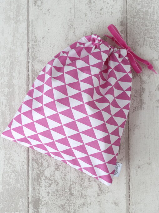 sac a doudou rose triangle Creacoton (1)