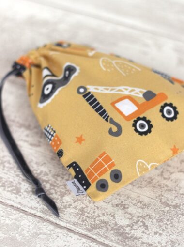 Sac a doudou Bulldozer Creacoton bebe maternelle