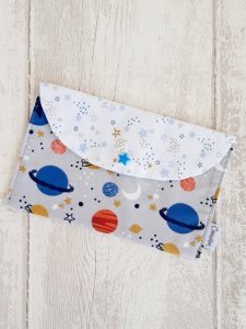 Pochette enfant coton bio Galaxie Creacoton