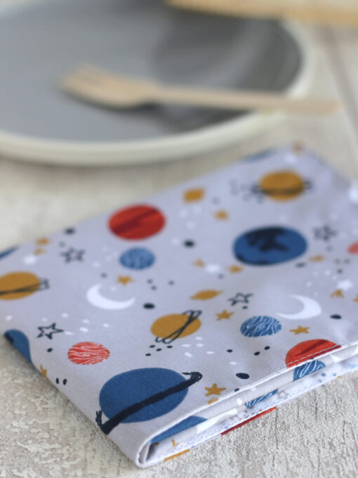 Serviette cantine primaire coton bio Galaxie My Lovely Family ecole elementaire personnalisable